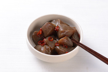 こんにゃくの甘辛煮