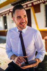 Chico joven de negocios