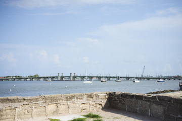 Fototapeta premium sea bridge and sky