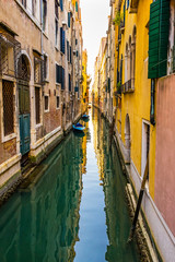 Obraz premium Colorful Canal Venice Italy