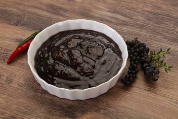 Black pepper sauce for meat