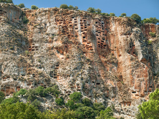 Felsengräber, Felsennekropole von Pinara, Lykien, Türkei.