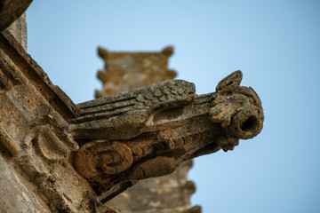 Cathedral Larchant 
