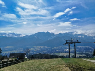 Widok na wysokie g&oacute;ry, Krajobraz g&oacute;rki