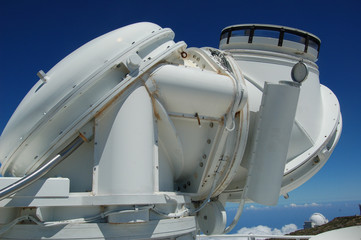 Mirrors and lenses at the top of the Swedish Solar telescope, Roque de los Muchachos, La Palma © Dave