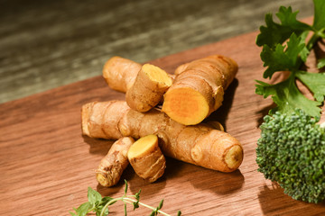Curcuma tempero culinária saudável saúde 