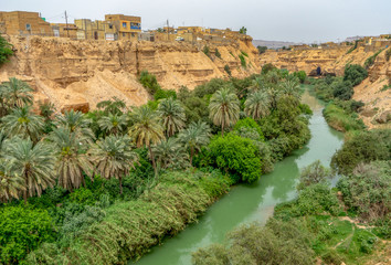 Iran, the hydraulic system of Shushtar, a green oasis surrounded by the desert. 
