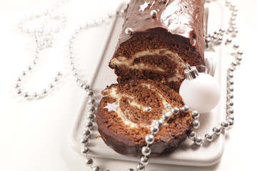 chocolate yule log christmas cake