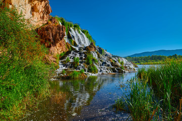 Fototapeta na wymiar Fall Creek Falls with the Snake River