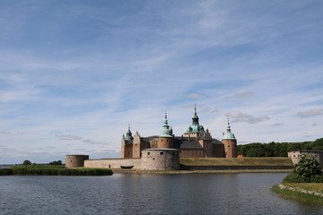 Fototapeta na wymiar The Castle of Kalmar in summer in Sweden