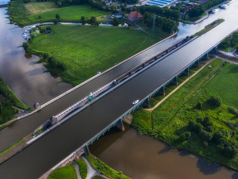 Germany, North Rhine-Westphalia, Minden, Aerial view of Minden Aqueduct