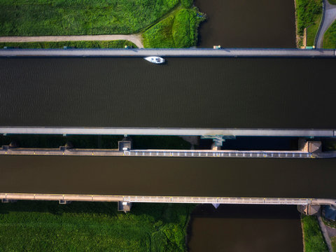 Germany, North Rhine-Westphalia, Minden, Aerial view of&nbsp;Minden&nbsp;Aqueduct
