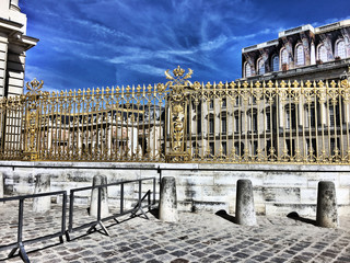 A view of the Palace of Versailles in Paris