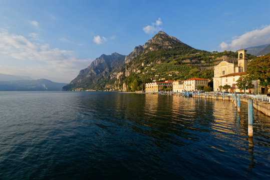 Italy, Lombardy, Marone, Lake&nbsp;Iseo&nbsp;with&nbsp;Corna&nbsp;Trentapassi&nbsp;mountain