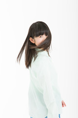振り向く女の子