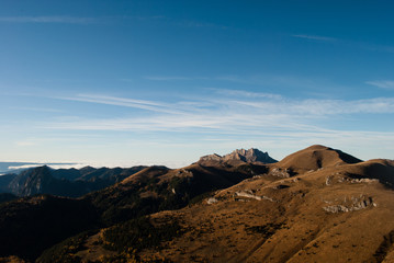 Naklejka premium Bolshoy Tkhach landscape with blue sky