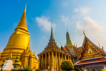 Fototapeta premium BANGKOK, THAILAND, 15 JANUARY 2020: Grand Palace of Bangkok