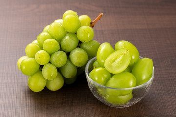 新鮮なシャインマスカット