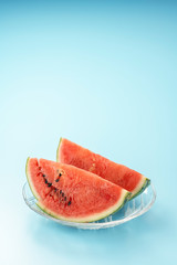 カットしたスイカ