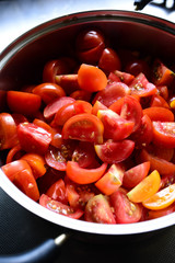 Homemade tomato sauce is good for health.