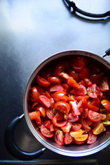 Homemade tomato sauce is good for health.