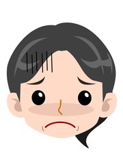 ピンクのTシャツを着た中年の女性