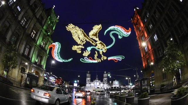 CDMX z&oacute;calo iluminaci&oacute;n
