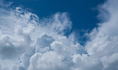 Obraz na płótnie Canvas cloudscape background, summer time, beautiful sky 