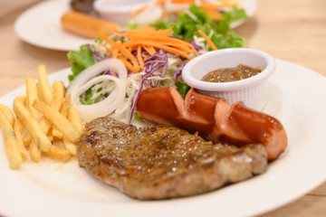 Sausage Steak with Black Pepper Pork