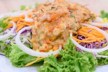 Tuna Salad with Vegetable Salad