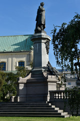 Fototapeta na wymiar Monument in memory of Adam Mickiewicz in Warsaw