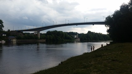 bridge over the river thames