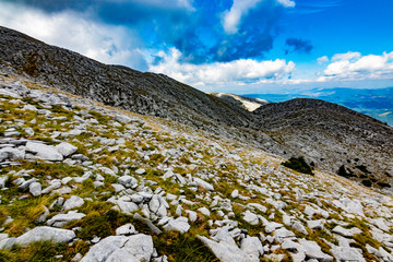 Parajes durante la subida al monte Ezkaurre/Ezcaurre situado entre navarra y huesca