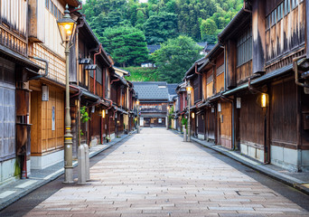 金沢　ひがし茶屋街　朝景