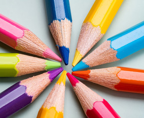 Fototapeta premium closeup color pencil, back to school concept 