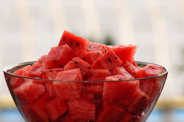Nahaufnahme von Melone Stücke auf weißem Hintergrund
