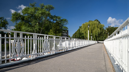 Steg vom Alster Anleger Hamburg Rotherbaum Sommer sonnig HD