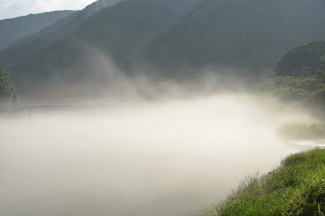川霧