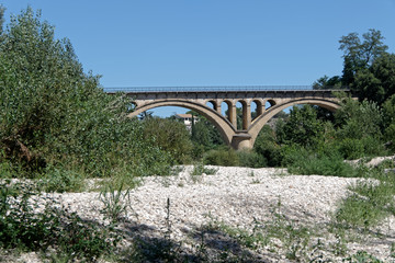 Pont routier de Collias - Gard - France