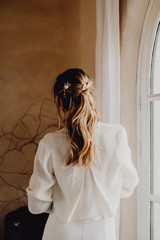 Fototapeta premium La mariée dans sa chambre