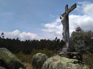 Usme, Bogotá / Colombia; 1 de marzo de 2019 - Antigua estatua de Jesucristo ubicada en las...
