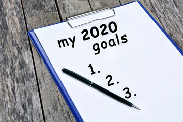 My 2020 goals words on white paper