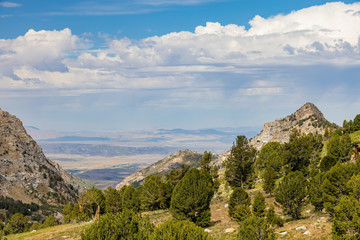 Morning view of the beautiful landscape around the Favre Lake trail