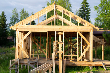 Obraz premium construction of frame houses in russia. energy saving houses. modern tendencies.