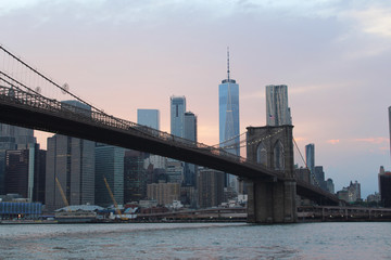 Fototapeta na wymiar The Brooklyn Bridge in New York at sunset.