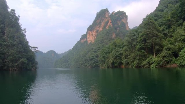 Stunningly beautiful karst landscape surrounding the Baofeng Lake, Wulingyuan, Zhangjiajie National Forest Park, Hunan Province, China, Asia