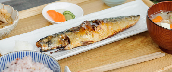 焼き魚定食　鯖　サバ