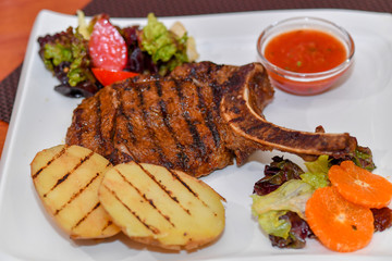 food, meat, meal, dinner, chicken, grilled, beef, fried, plate, steak, barbecue, white, dish, cuisine, lunch, grill, cooked, gourmet, fish, roasted, closeup, tasty, roast, delicious