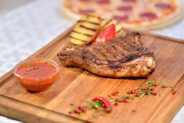 food, meat, grill, barbecue, cooking, grilled, dinner, meal, chicken, beef, fresh, steak, fish, delicious, smoke, cook, gourmet, seafood, healthy, bbq, restaurant, cuisine, plate, tasty