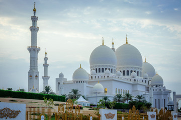 Fototapeta na wymiar Largest Mosque in the World